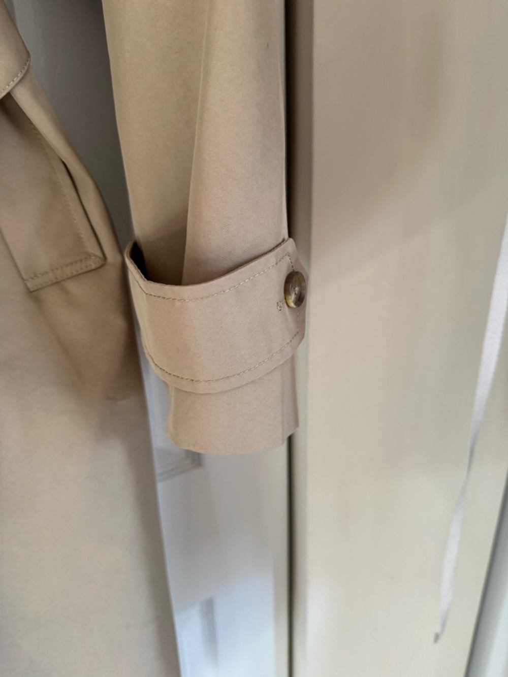 GAP Khaki Double-Breasted Trench Coat with Belt - Picture 9 of 16